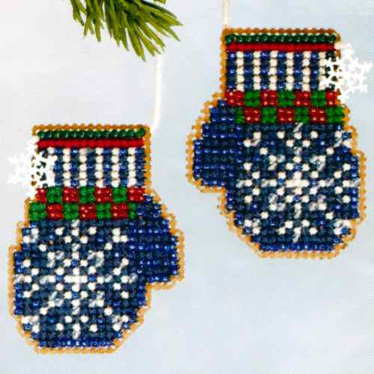 Santa's Closet - Santa's Mittens counted cross stitch kit