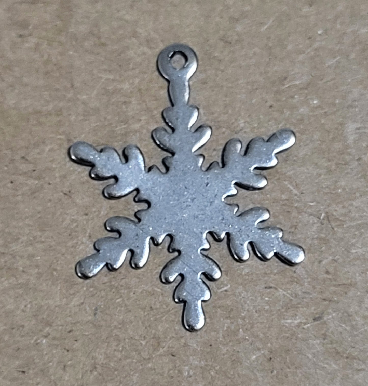 Charm - Snowflake Medium Antique Silver