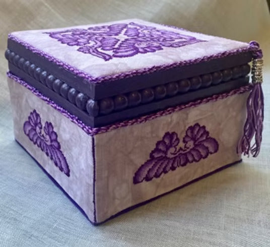 Purple Glory Box Top counted cross stitchpattern