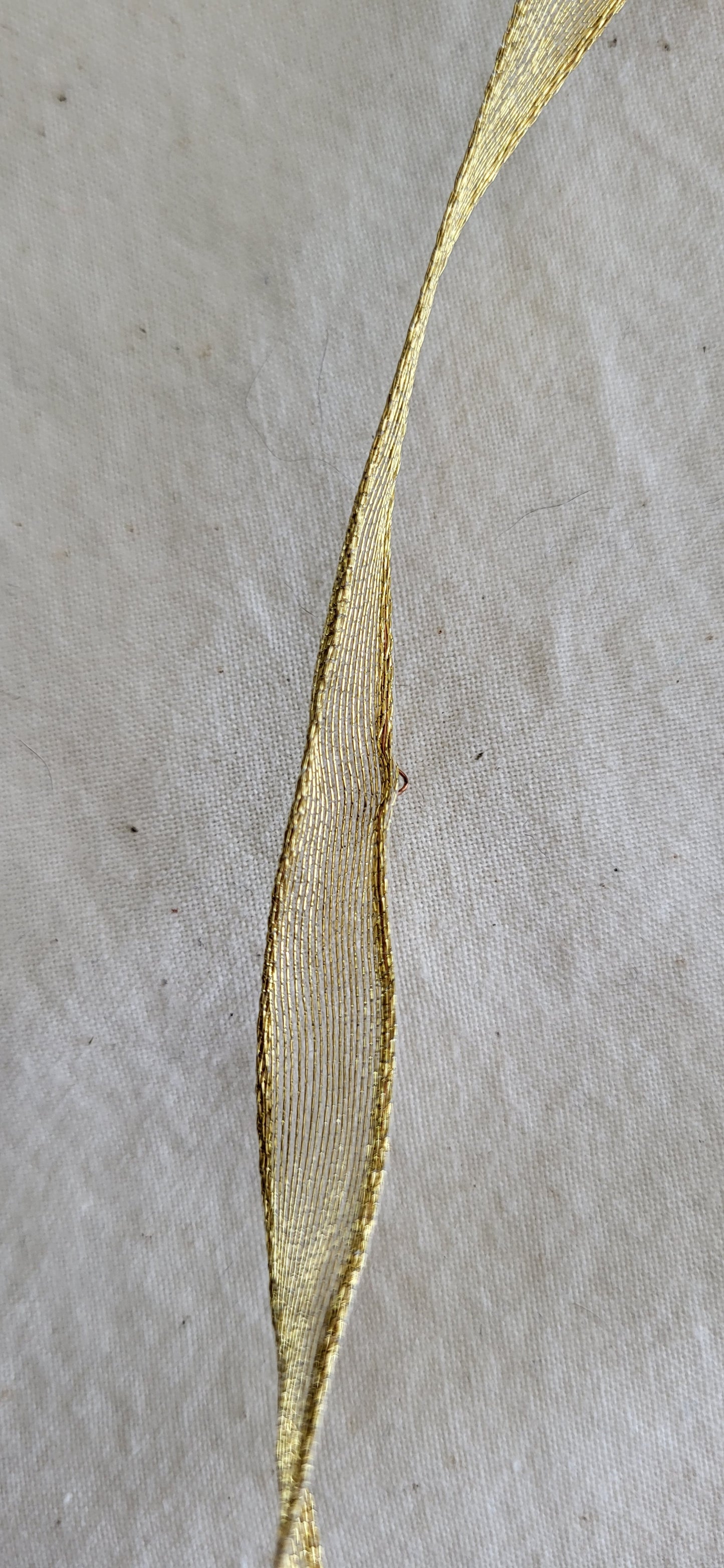9mm Gold Magic Wand Wired Metallic Ribbon