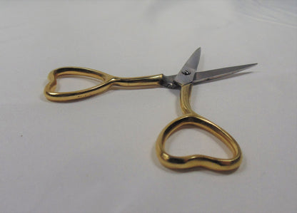 Gold Heart Scissors with Pink Sheath