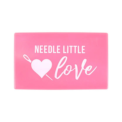"Needle Little Love" Magnetic Needle Case