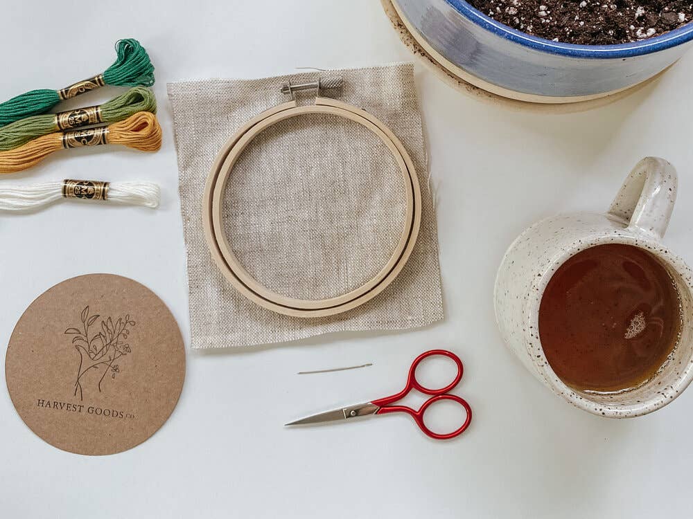Tiny Bow Posy embroidery kit