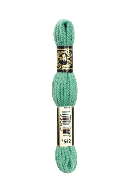 7542 – DMC Tapestry Wool