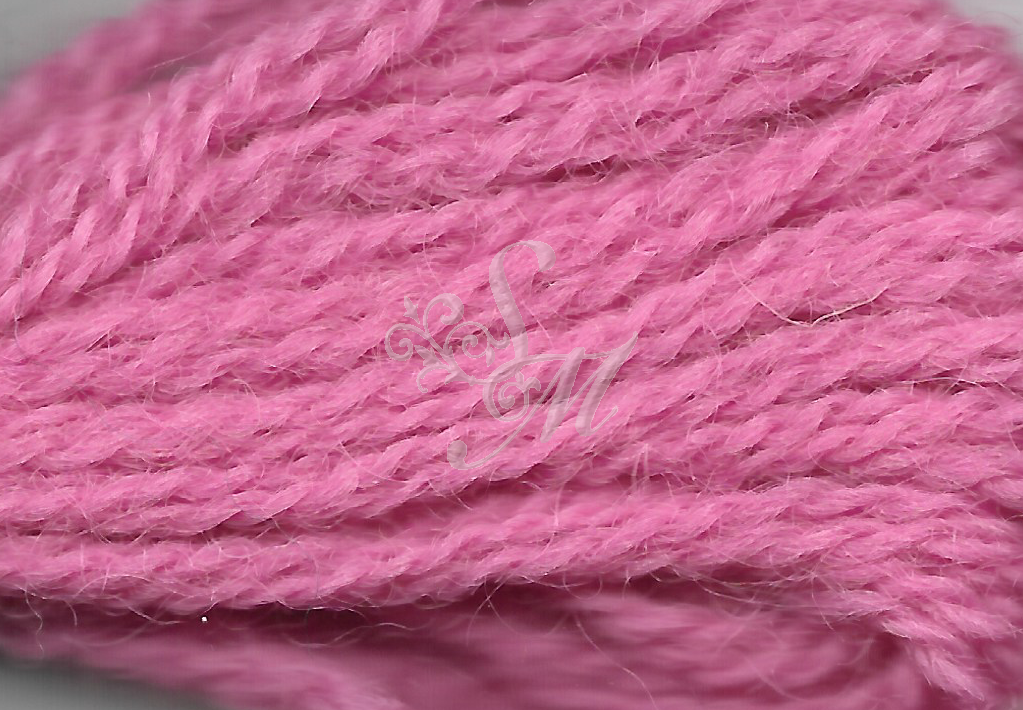 905 – Paternayan Persian wool