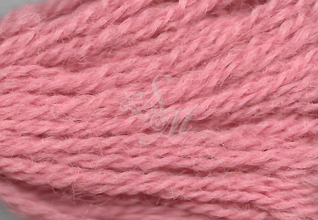933 – Paternayan Persian wool